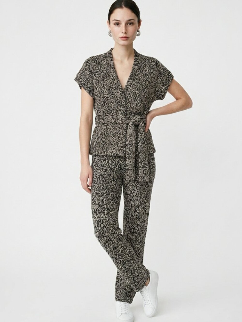 Diane von Furstenberg Kirin Belted Knit Top Black Beige Like New